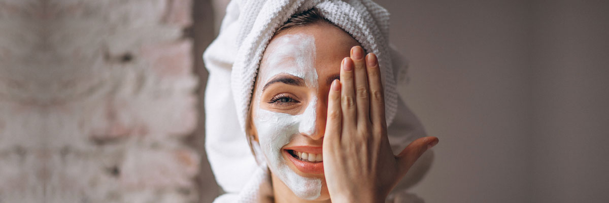 Siyah Nokta Nedir, Neden Oluşur ve Nasıl Temizlenir?